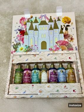 Bath & Body Works Disney Princess 7-piece Mini Fine Fragrance Mist Sampler